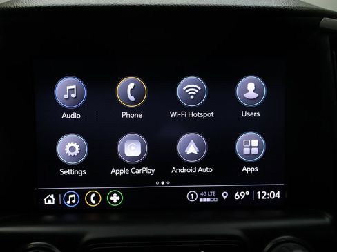 Used 2023 GMC Terrain AT4 image 22