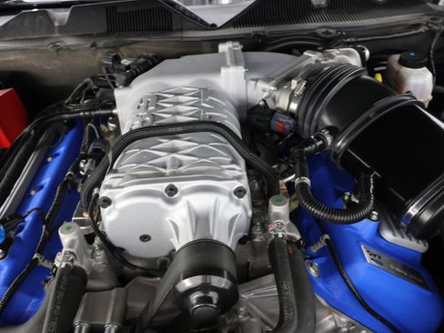 Used 2013 Ford Mustang Shelby GT500 RWD image 18