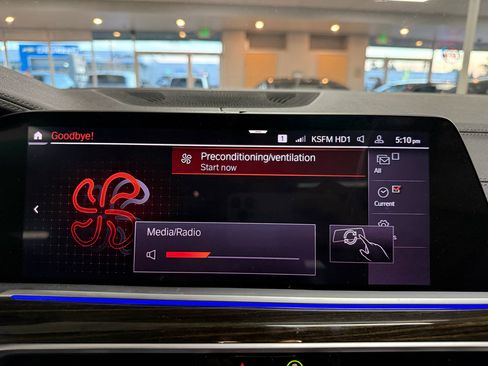 Used 2019 BMW X7 xDrive40i w/ Premium Package image 21