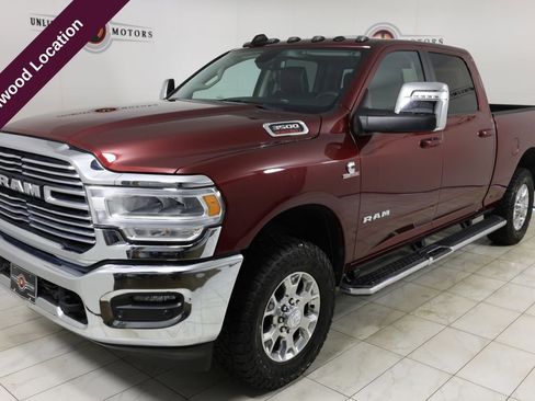 Used 2024 RAM 3500 Laramie image 5