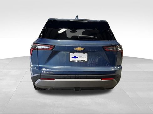 New 2026 Chevrolet Equinox LT FWD image 4