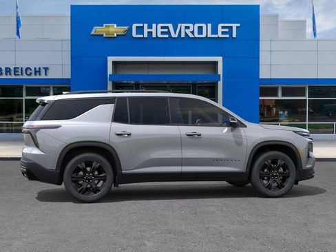 New 2027 Chevrolet Traverse LT w/ Midnight/Sport Edition FWD image 5