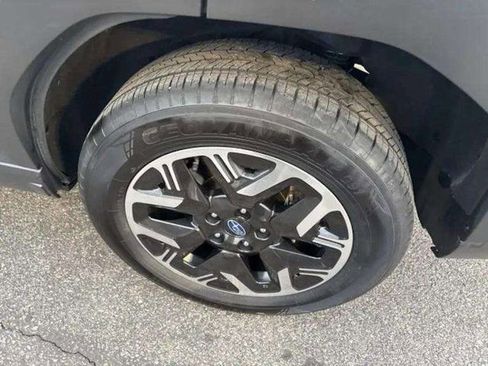 Certified 2025 Subaru Forester Premium image 25