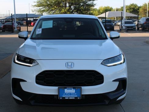 Used 2026 Honda HR-V LX image 1