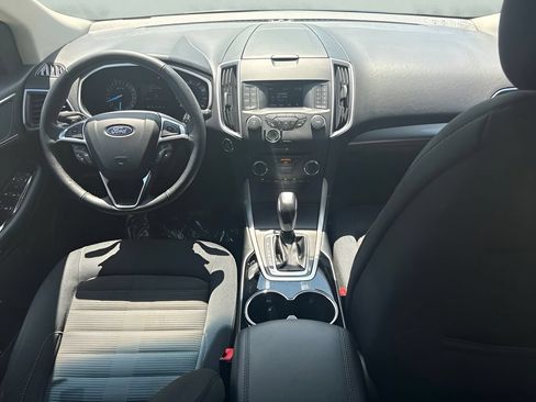 Used 2018 Ford Edge SEL FWD image 13