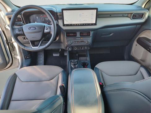 Certified 2025 Ford Maverick Lariat w/ 4K Tow Package AWD/4WD image 10