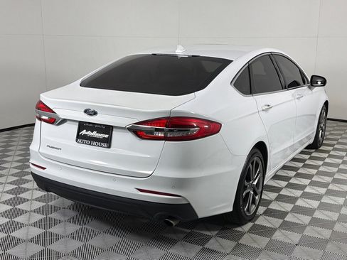 Used 2019 Ford Fusion SEL image 5