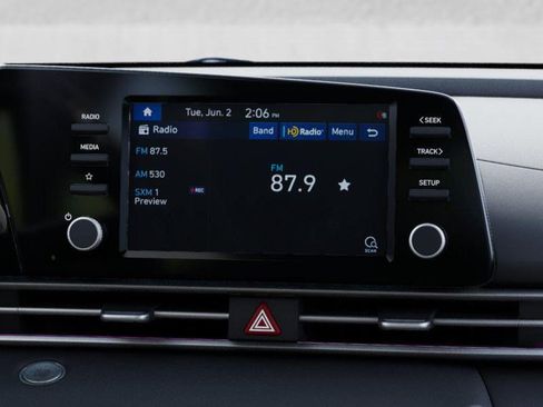 New 2026 Hyundai Elantra SEL Sport FWD image 13