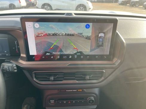 New 2026 Ford Bronco Sport Outer Banks w/ Outer Banks Tech Package+ AWD/4WD image 16