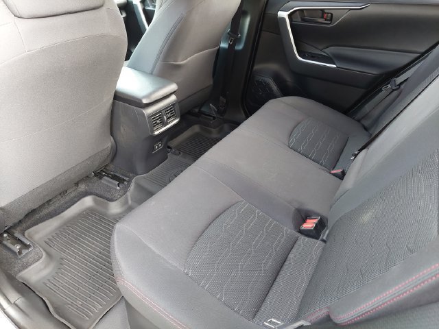 Used 2021 Toyota RAV4 SE w/ Weather & Moonroof Package AWD/4WD image 35