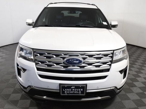 Used 2018 Ford Explorer Limited w/ Equipment Group 301A AWD/4WD image 10