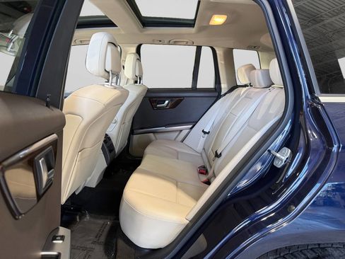 Used 2014 Mercedes-Benz GLK 350 4MATIC image 16