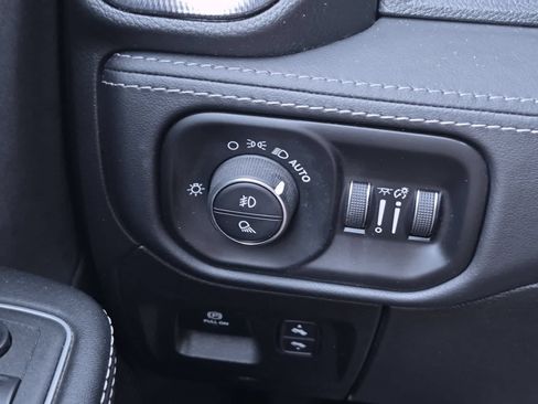 Used 2022 RAM 1500 TRX w/ TRX Level 1 Equipment Group AWD/4WD image 26