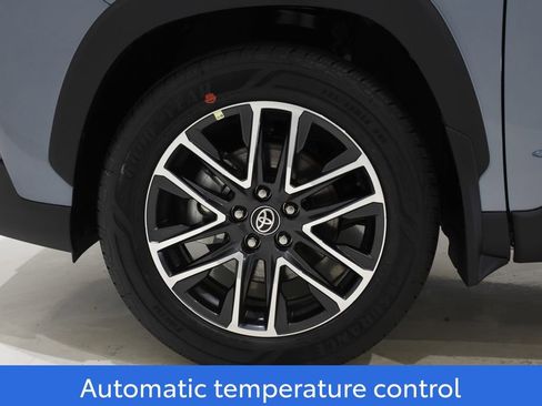 New 2026 Toyota Corolla Cross XLE image 6