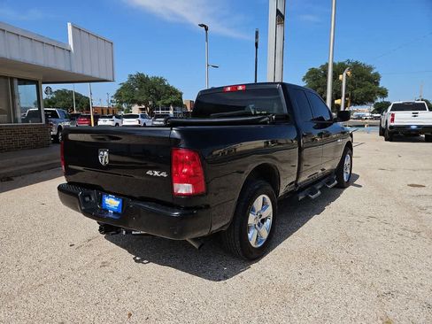 Used 2019 RAM 1500 Express w/ Express Value Package AWD/4WD image 8