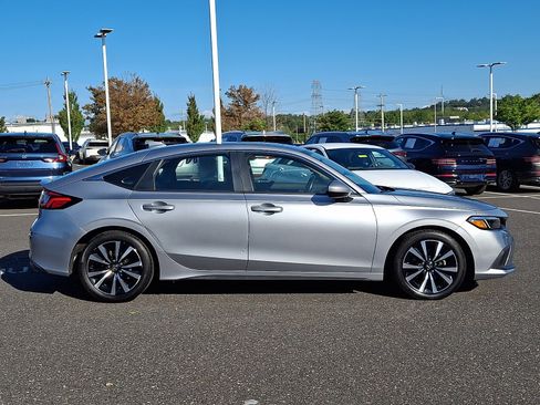 Certified 2023 Honda Civic EX-L image 7