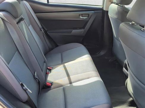 Used 2019 Toyota Corolla LE image 22