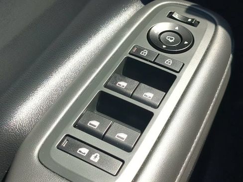 Certified 2025 Hyundai Santa Fe Limited FWD image 24