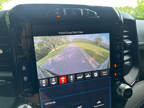 Used 2023 RAM 2500 Limited image 43