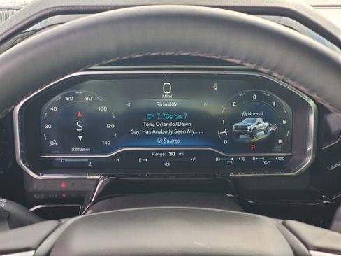 Used 2023 Chevrolet Silverado 1500 LT Trail Boss w/ Convenience Package II image 22