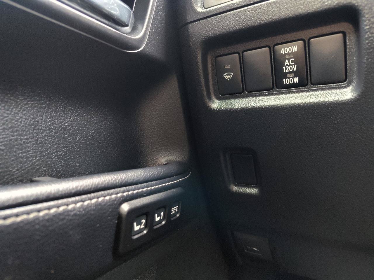 Used 2017 Toyota 4Runner Limited RWD image 18