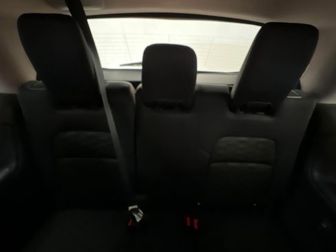 Used 2025 Nissan Pathfinder SV AWD/4WD image 23
