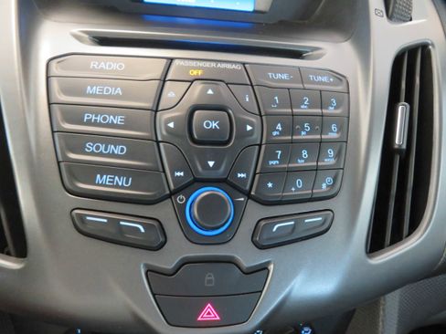 Used 2016 Ford Transit Connect XL image 38