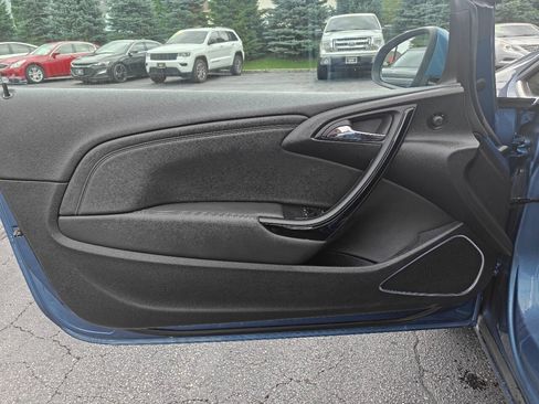 Used 2016 Buick Cascada Premium FWD image 8