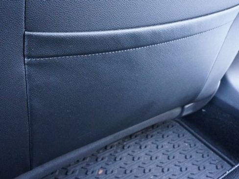 Certified 2023 Volkswagen Jetta SE w/ Panoramic Sunroof Package image 38