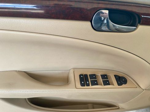 Used 2006 Buick Lucerne CX FWD image 10