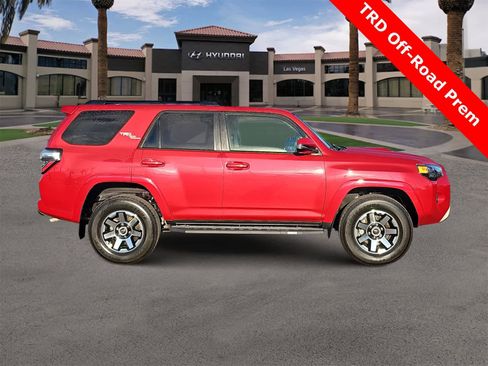 Used 2023 Toyota 4Runner TRD Off-Road Premium w/ Moonroof Package image 9