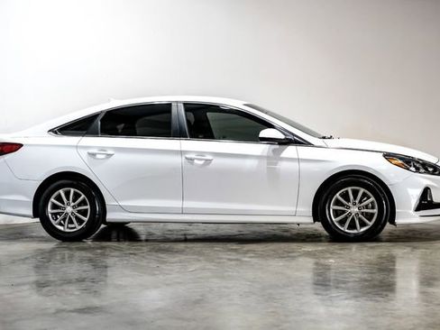 Used 2019 Hyundai Sonata SE image 9