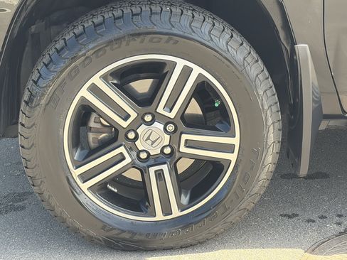 Used 2014 Honda Ridgeline Sport image 12