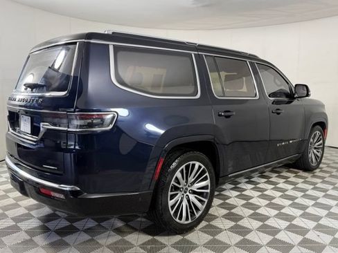 Used 2023 Jeep Grand Wagoneer Series III AWD/4WD image 7
