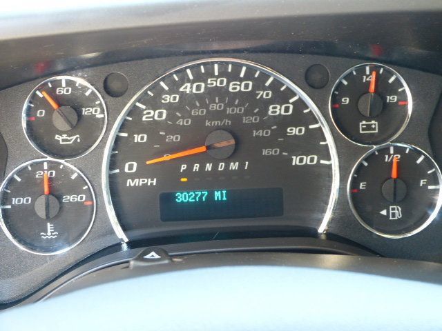 Used 2022 GMC Savana 2500 w/ Driver Convenience Package RWD image 31