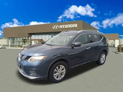 Used 2015 Nissan Rogue SV w/ SV Premium Package