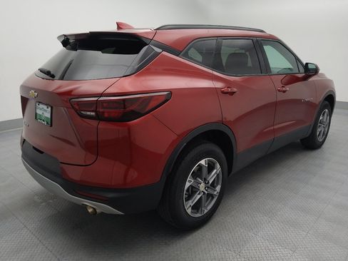 Used 2024 Chevrolet Blazer LT w/ Convenience Package FWD image 9