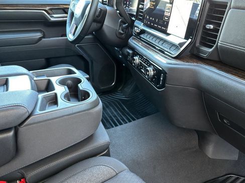 Certified 2023 GMC Sierra 1500 Elevation RWD image 16
