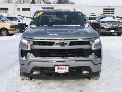 Used 2023 Chevrolet Silverado 1500 RST w/ Z71 Off-Road Package image 2