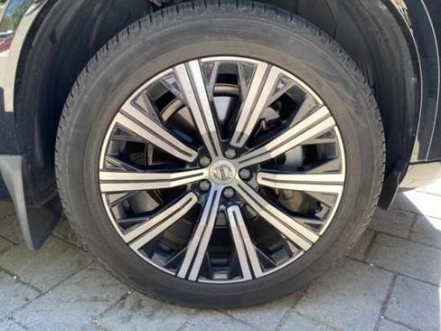 Used 2024 Volvo XC90 B6 Plus AWD/4WD image 6