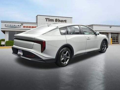 Used 2025 Kia K4 FWD image 5