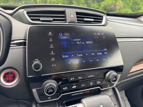 Used 2017 Honda CR-V Touring image 19