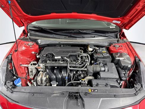 Used 2023 Hyundai Elantra SEL w/ Preferred Accessory Package image 29