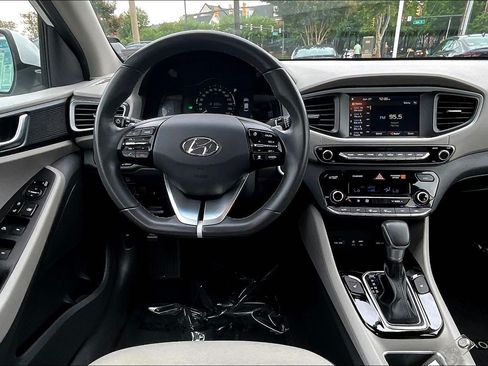 Used 2019 Hyundai Ioniq SEL FWD image 5