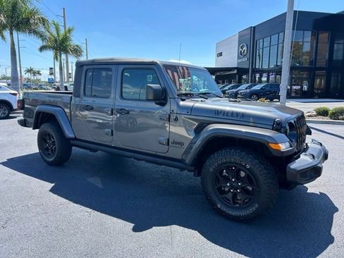 Used 2022 Jeep Gladiator Sport AWD/4WD image 1