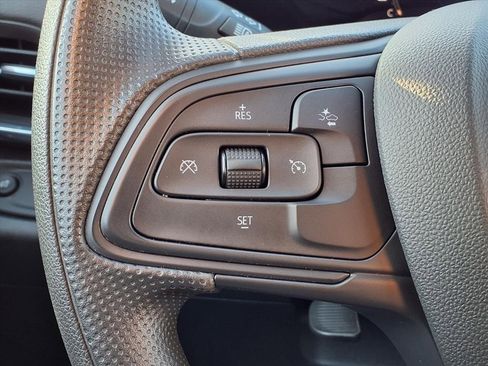 Certified 2025 Buick Envista Preferred image 25