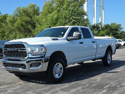 Used 2024 RAM 2500 Tradesman w/ Chrome Appearance Group
