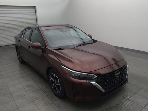 Used 2024 Nissan Sentra SV FWD image 13