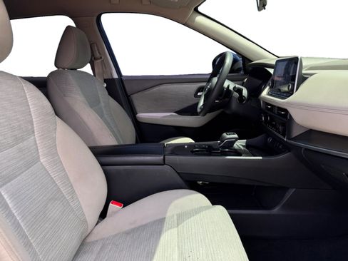 Used 2023 Nissan Rogue SV FWD image 17