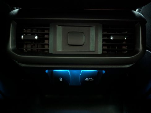 Used 2024 Ford F150 XLT w/ Equipment Group 302A MID RWD image 22